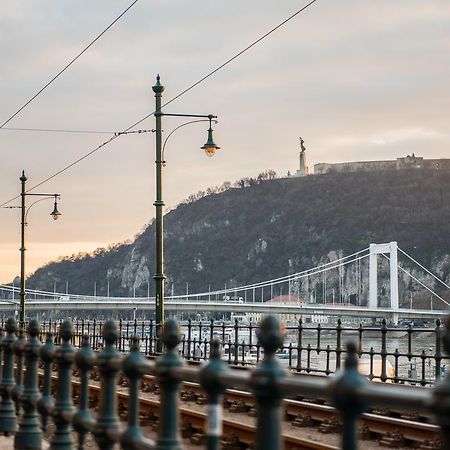 Danube Castleview Apartment Budapest Eksteriør billede